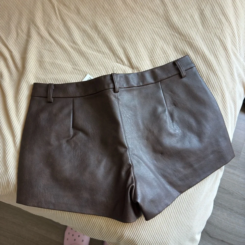 Peppermayo Dark Brown High Waist Shorts - Picture 4 of 5